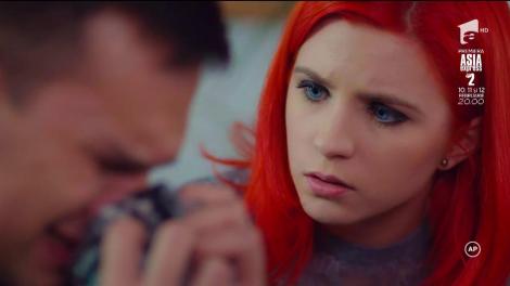 Ioan află că avionul în care se afla mama lui s-a prăbușit și nu există supraviețuitori