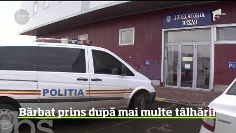 Un bărbat din judeţul Buzău a alertat Poliţia după ce a fost victima unei agresiuni