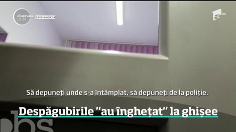 Sute de şoferi cu maşinile distruse de ploaia îngheţată trec zilnic pe la ghişee şi pleacă mai nelămuriţi decât au venit