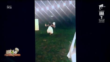 „Iubi, am prins buchetul! Iubi? Stai, nu fugi!” Nu toți se bucură când iubita lor prinde buchetul miresei