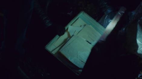 Dan Lăzărescu, după ce a dezgropat o valiză demult ascunsă: ”Aici e asigurarea noastră pentru viitor. O comoară”