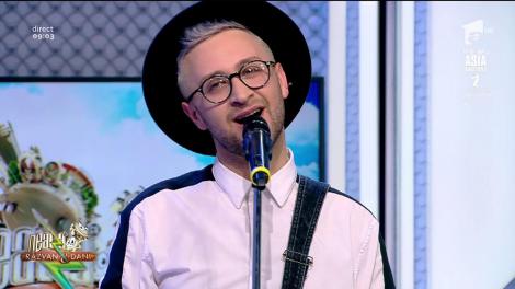 Johnny Bădulescu cântă, la Neatza, melodia "Give Up Now"