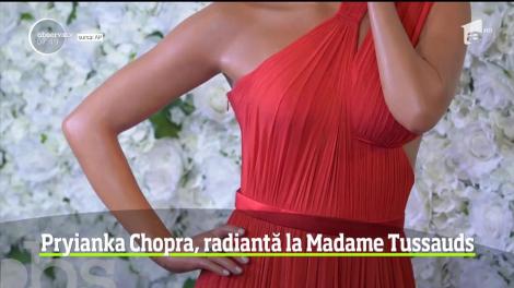 Pryianka Chopra, radiantă la Madame Tussauds