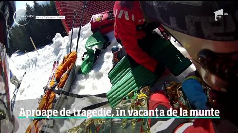 Accident pe o pârtie din Sinaia. O adolescentă de 16 ani, din Bucureşti, riscă să rămână paralizată