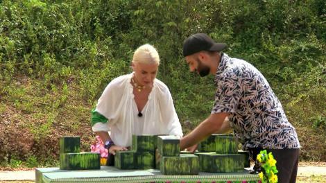 Jocul pentru amuletă a început! Elefanții vor ajuta concurenții să ducă proba la bun sfârșit