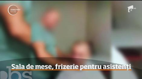 Două cadre medicale de la Secţiei de Psihiatrie a Spitalului de Urgenţă din Târgu Jiu au transformat sala de mese destinată pacienţilor în frizerie