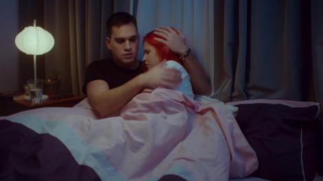 Ana, Sonia şi Margareta se roagă pentru Victor