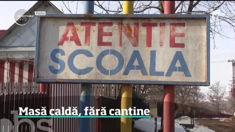 După ce Programul „masa caldă" s-a dovedit a fi un eşec în ultimii trei ani, Ministerul Educaţiei a găsit motivul. Nu avem spaţii în şcoli pentru aşa ceva