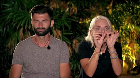 Concurenții pun sare în mâncarea localnicilor din Sri Lanka