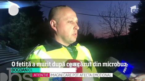 Neglijenţa unui şofer a dus la moartea unei eleve. Copila de 12 ani s-a stins după ce a căzut, în mers, dintr-un microbuz