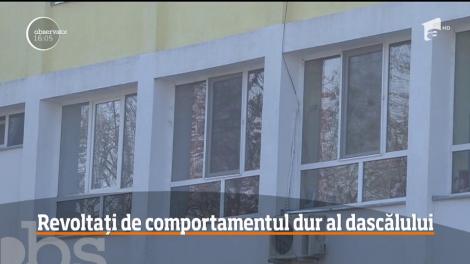 Părinți revoltați de comportamentul dur al învăţătoarei