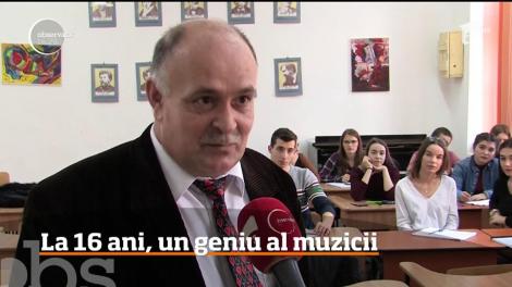 La 16 ani, un geniu al muzicii. O adolescentă din Oradea cântă la nu mai puţin de şapte instrumente