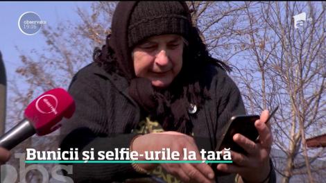 Din ce în ce mai mulți bunici își fac cont pe Facebook