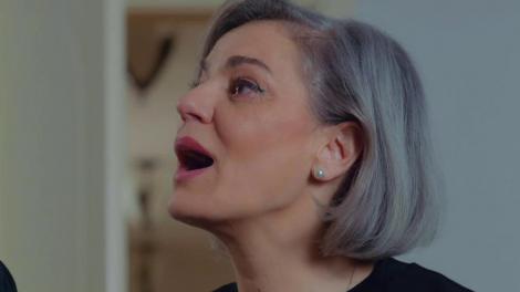 Margareta vrea să se sinucidă, dar Magda o oprește la timp