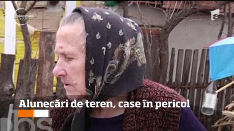 Zece familii dintr-o comună din Neamţ riscă să rămână fără case, din cauza alunecărilor de teren