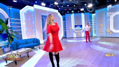 Flavius Teodosiu cântă, LIVE, la saxofon melodia "So Amazing"