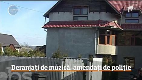 Caz revoltător! Au sunat la 112 ca să ceară ajutor. Când au ajuns, polițiștii le-au dat chiar lor amendă!