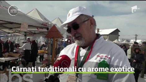 Cârnați tradiționali cu arome exotice, la Festivalul Cârnaţilor de la Nicolești, Harghita