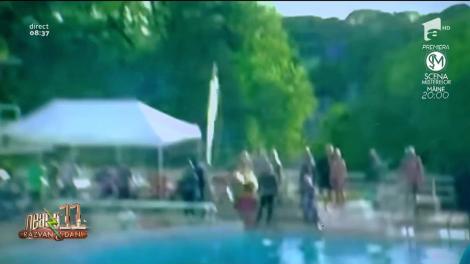 Smiley News. Cel mai neobișnuit concurs de sărit în apă