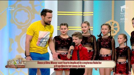 Dani Oțil cântă "De ziua ta, mămico" alături de fetițele de la Mini Friendship și Andreas Maxer