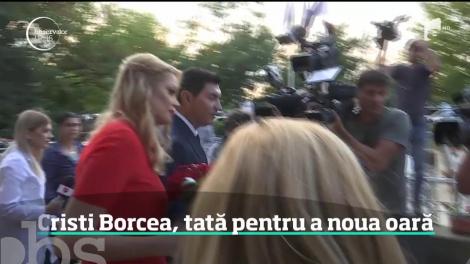 Cristi Borcea este de nouă ori tată! Valentina Pelinel i-a dăruit cel mai frumos mărţişor