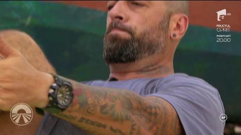 Ruby și Robert, poziții de yoga împotriva nevoii de bani și avuții