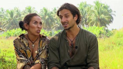 CRBL și Oase s-au pierdut prin templu în căutarea steagului: „S-a speriat toată lumea de noi. De unde au venit și ăștia?”