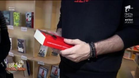 Cele mai cool cărți, la Neatza! Andrei, despre cartea "Suge-o, Ramona!": "Este genul de carte pe care trebuie să o citești când stai pe toaletă"