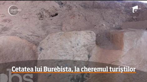 Cetatea Costeşti din Hunedoara este din ce în ce mai degradată nu doar din cauza intemperiilor, dar mai ales a turiştilor