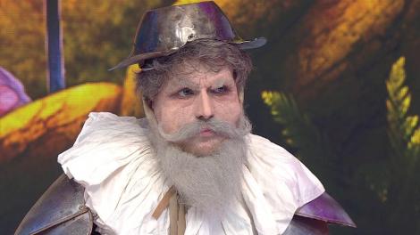Demascarea lui Don Quijote. Vedeta este un cunoscut interpret de muzică populară