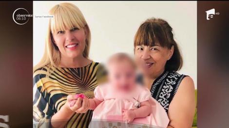 Elena Udrea, poză cu fetița de 8 Martie