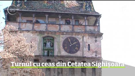Turnul cu ceas, unul dintre cele mai interesante obiective turistice din Cetatea Sighișoarei