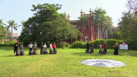 Care sunt cele trei perechi din cursa pentru ultima şansă (INCOMPLET)