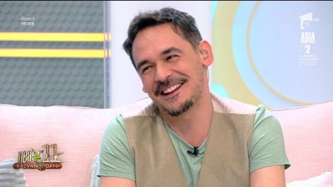 Dani și Răzvan, dezvăluiri din școala generală. Dani: ”Singurele momente când Răzvan mă strângea de gât erau când învăța să sărute și cum nicio fată nu se lăsa, încerca cu mine!”