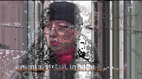 Doi tineri ai străzii din Arad au fost văzuţi în timp ce se plimbau, ziua în amiaza mare, prin centrul oraşului, deghizaţi în poliţişti!