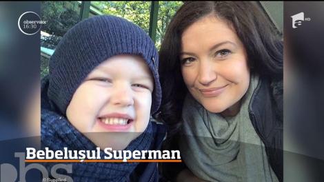 Bebeluşul care copieză poziţia lui Superman