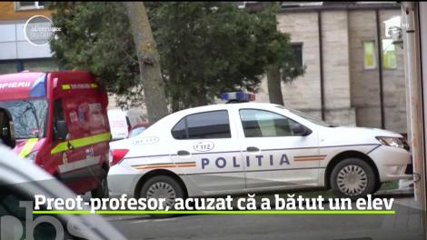 Preot-profesor, azcuzat că a bătut un elev pentru că refuzat să se închine. Băiatul a ajuns acasă plin de sânge