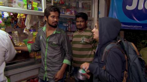 Oase se întoarce ca un adevărat erou! Cu piciorul în ghips, e gata de luptă. Concurenții trăiesc o mare umilință!