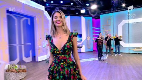 Fata cu Vioara și Bandul, colaj de piese la Neatza