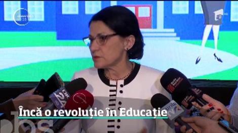 Încă o revoluţie în Educaţie. Dispare clasa zero, apare şcoala pentru părinţi, iar copiii care pică evaluarea naţională ar putea repeta anul