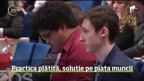 Tot mai mulţi studenţi se înscriu în programele de internship oferite de angajatori, chiar dacă de multe ori banii nu sunt o motivaţie puternică