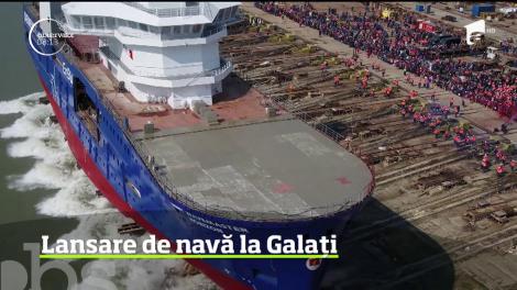 Nava "Horizon", construită în portul din Galaţi a fost lansată la apă după o muncă de un an