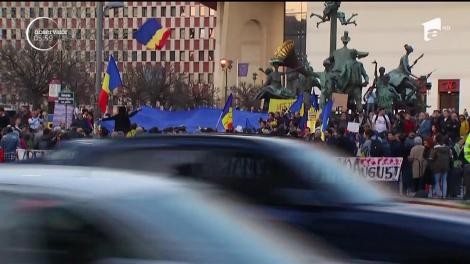 Proteste în Piaţa Universităţii pentru susţinerea Laurei Codruţa Kovesi