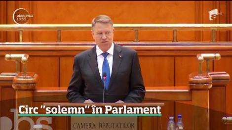 Scandal la şedinţa solemnă din Parlament! În huiduielile puterii, preşedintele a lansat un atac dur asupra Guvernului