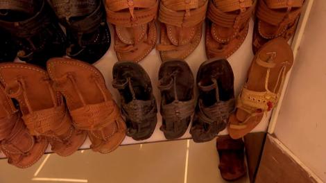 Vedetele din Asia Express, la vânătoare de șlapi indieni. Ruby:  Îmi vine să-i las aici și să plec acasă