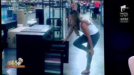 Smiley News: Metoda papucul, spaima copilului de 3 ani