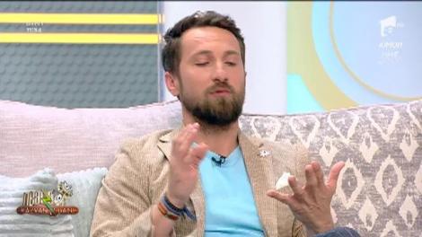 Florin Ristei predă ore de educaţie rutieră la liceu! Elevii au primit lecţii de şofat şi de la pilotul Adrian Grigore!