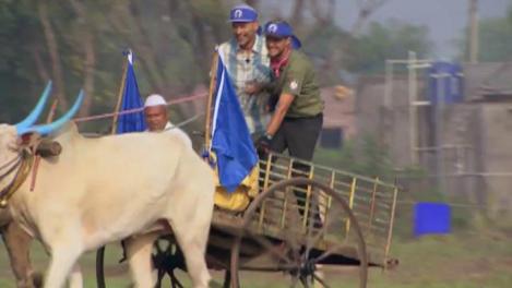 Şerban şi George au câştigat proba carelor cu boi! Cei doi au primit o camera la hotel şi o amuletă de 1000 de euro!