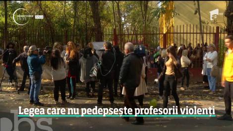 Profesoara înregistrată în timp ce îşi jignea elevii s-a întors la catedră!