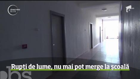 Situaţie revoltătoare într-o comună din Caraş-Severin. Localnicii de aici fac apel la autorităţi pentru reintroducerea unui mijloc de transport public